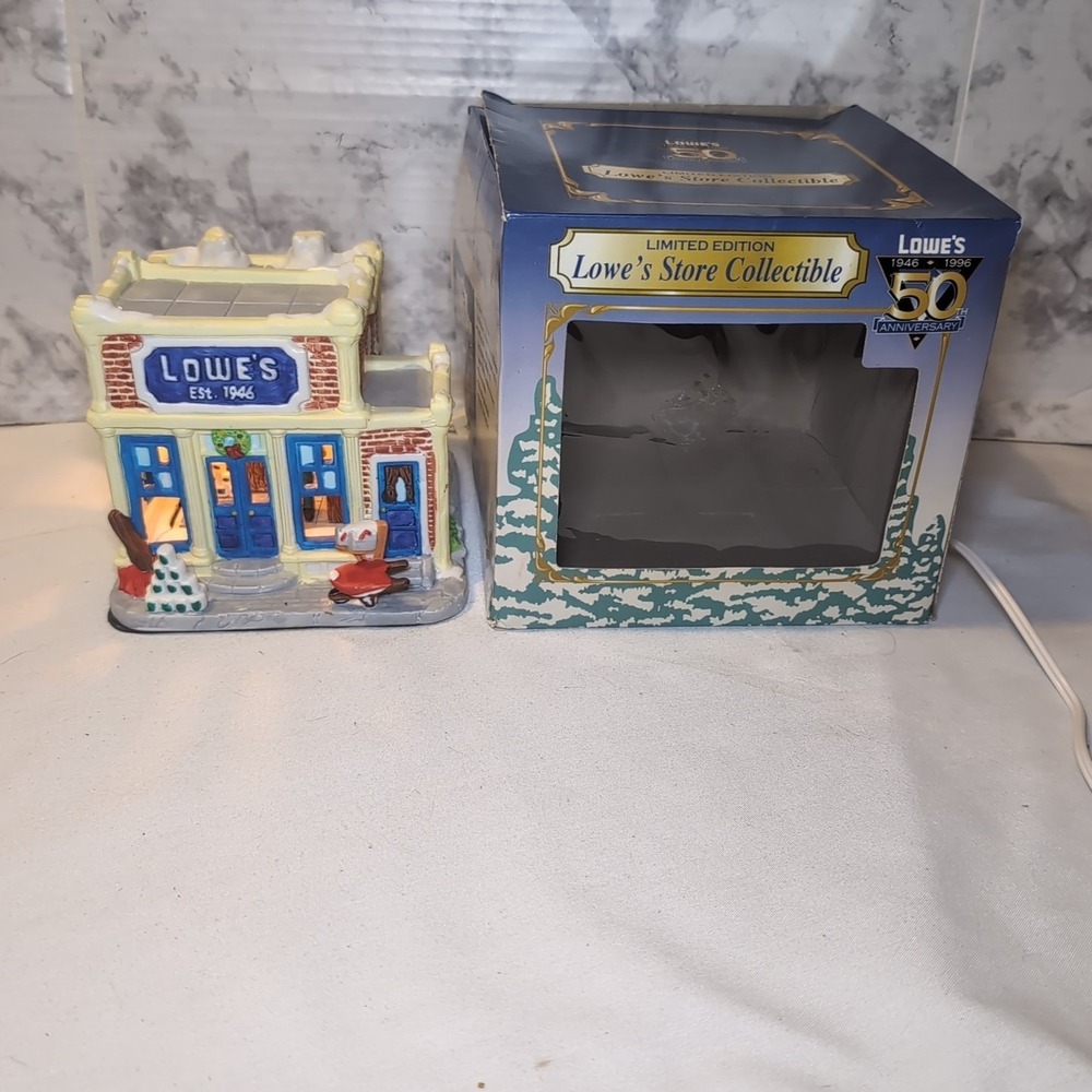 Vintage 1996 50th Anniversary Ltd Edition LOWES Store Christmas Village w/ Box